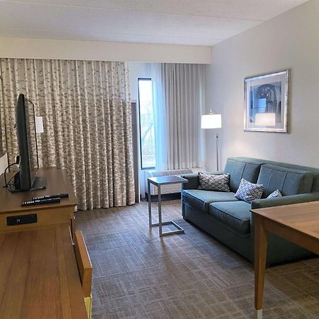 Hampton Inn By Hilton Мілфорд Екстер'єр фото
