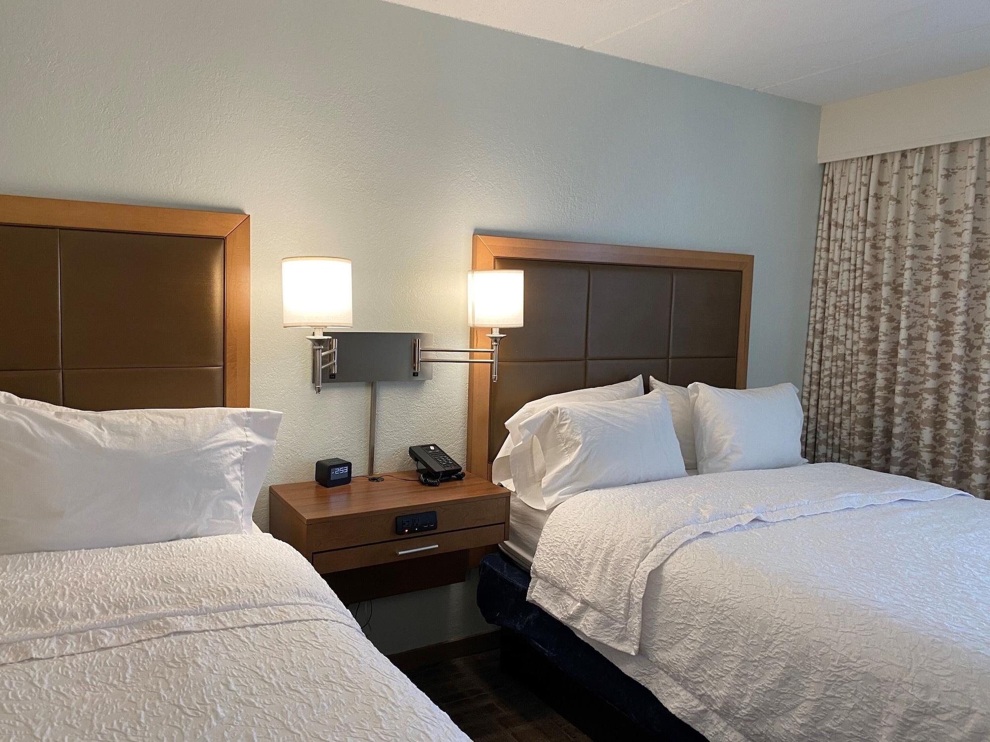 Hampton Inn By Hilton Мілфорд Екстер'єр фото